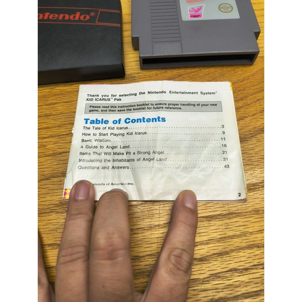 KID ICARUS -- NES Nintendo Original Classic Authentic Fun 5 Screw‎ Game